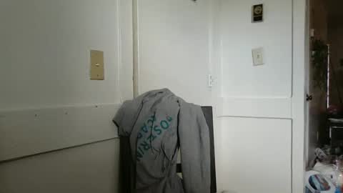 Snapshot of kcdowdy90 chatting on 10-19-25, 02:40 rowdy6969 online show from 10-19-25, 02:40