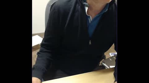 kcirt17225058 online show from 10-14-25, 09:15