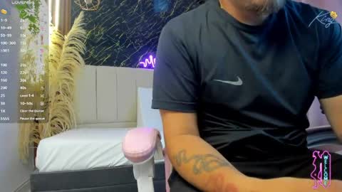 Keane online show from 04-08-26, 12:38