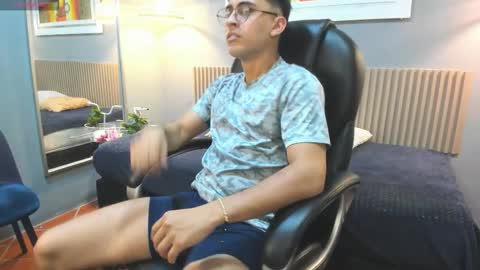 KEANU online show from 03-02-26, 10:16