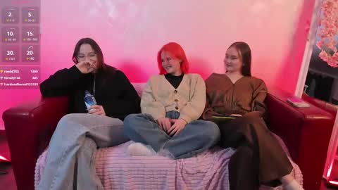 Snapshot of kebesheska chatting on 03-03-25, 02:15 Seb Polly Roxy Jonny online show from 03-03-25, 02:15