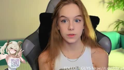 Snapshot of kebesheska chatting on 11-09-25, 08:56 Seb Polly Roxy Jonny online show from 11-09-25, 08:56