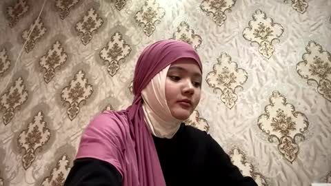 Snapshot of keeleylandrie chatting on 01-10-26, 11:23 Kate online show from 01-10-26, 11:23