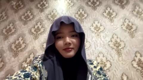 Snapshot of keeleylandrie chatting on 02-09-26, 10:41 Kate online show from 02-09-26, 10:41