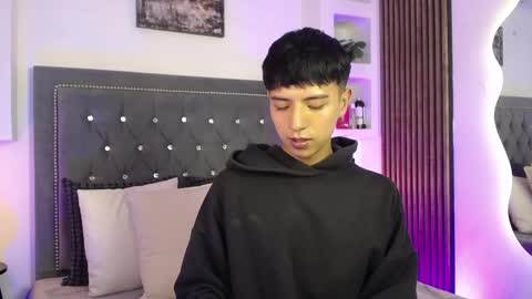 nico online show from 04-06-26, 12:39