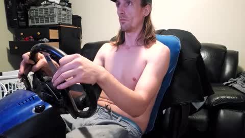 Snapshot of keepingmiyouth chatting on 03-10-26, 12:43 Dexter online show from 03-10-26, 12:43