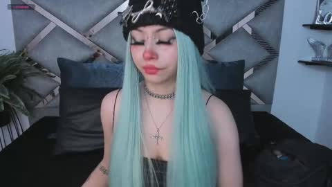 Keidy Monday to Saturday from 200 pm to 810pm  UTC-5 Colombia Time online show from 11-25-25, 07:25