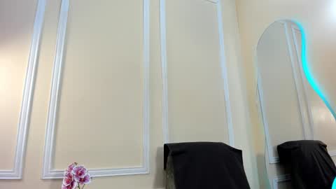 Snapshot of keila_hott20 chatting on 09-21-25, 12:29 keila online show from 09-21-25, 12:29