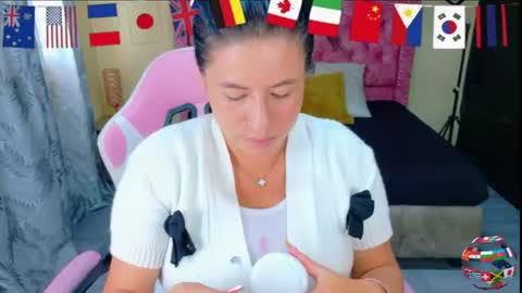 Snapshot of keileen_luna chatting on 06-24-26, 05:12 luna online show from 06-24-26, 05:12