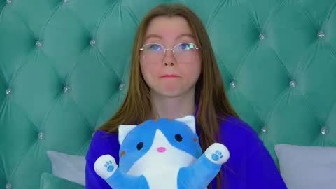 Keira online show from 03-06-25, 01:05