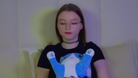 Keira online show from 03-07-25, 12:15