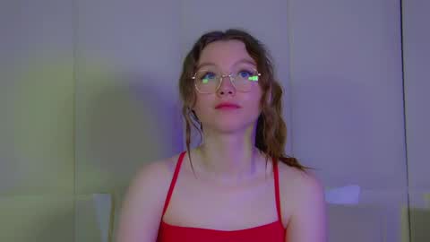 Keira online show from 03-08-25, 12:20