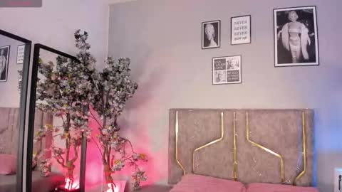 Snapshot of keirahartz chatting on 11-18-25, 03:34 keirahartz online show from 11-18-25, 03:34