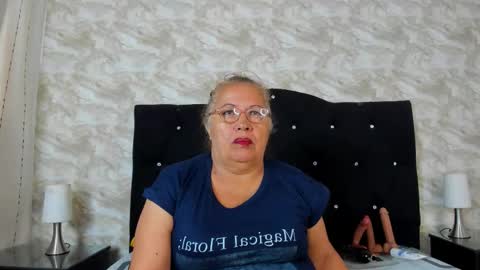   online show from 10-20-25, 11:32