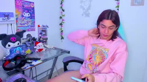 Keita moon online show from 12-19-24, 08:23