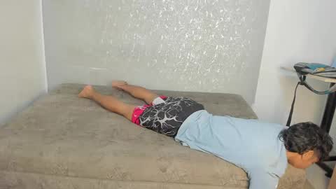 Snapshot of keity_sex20 chatting on 04-14-26, 02:50 VALENTINA-18 NIKOLAI-19 -SEBAS-19 online show from 04-14-26, 02:50