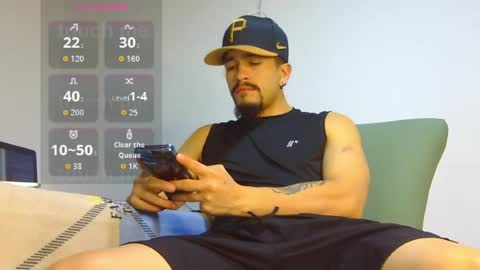 Snapshot of keivid_2303 chatting on 08-02-26, 03:16 david online show from 08-02-26, 03:16