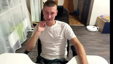 Snapshot of keksik__ chatting on 07-14-26, 04:23 keksik__ online show from 07-14-26, 04:23