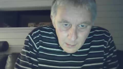 Snapshot of kelddickjerking140295 chatting on 11-19-25, 07:03 kelddickjerking140295 online show from 11-19-25, 07:03