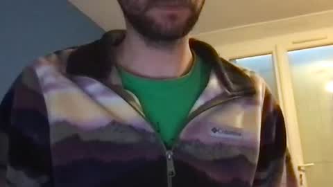 Snapshot of kelkun2828 chatting on 02-06-26, 08:51 kelkun2828 online show from 02-06-26, 08:51