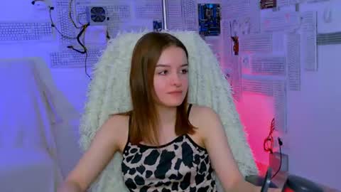 Snapshot of kelliebanshe chatting on 06-25-26, 04:56 kelliebanshe online show from 06-25-26, 04:56