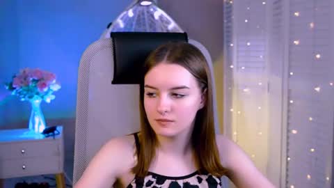 Snapshot of kelliebanshe chatting on 07-14-26, 10:32 kelliebanshe online show from 07-14-26, 10:32
