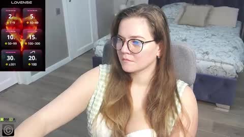 Snapshot of kellielowie chatting on 02-26-25, 08:48 kellielowie online show from 02-26-25, 08:48