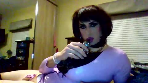 kellpvc1 online show from 02-10-26, 06:45