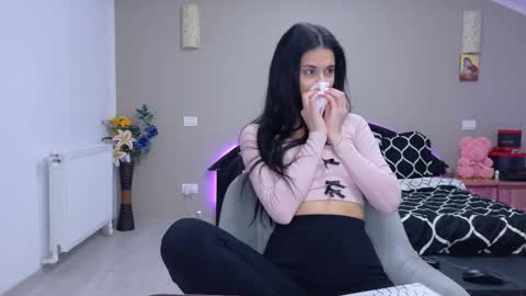 Snapshot of kellsey_shy chatting on 02-21-26, 11:39 kellsey_shy online show from 02-21-26, 11:39