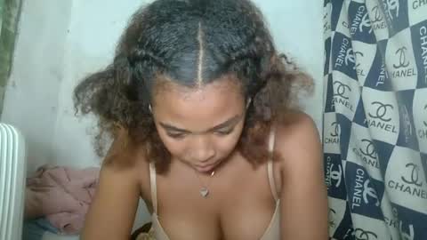 kelly0069 online show from 06-15-26, 08:33