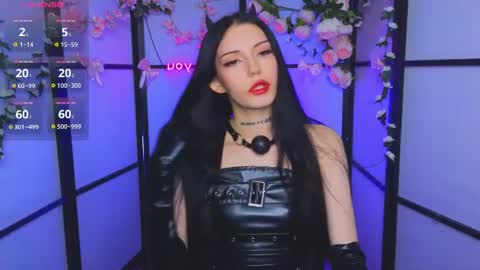Snapshot of kelly__bunny chatting on 06-17-26, 08:43 Kelly online show from 06-17-26, 08:43