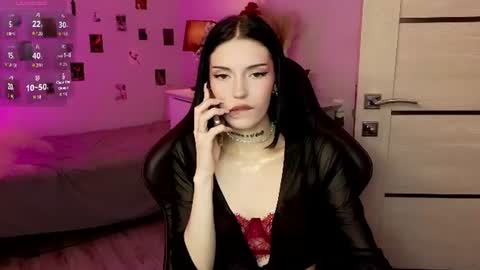 Snapshot of kelly__bunny chatting on 07-13-26, 09:17 Kelly online show from 07-13-26, 09:17