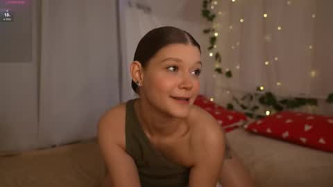  KELLY  online show from 09-25-25, 02:32