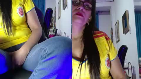 Snapshot of kelly_squirting chatting on 06-24-26, 04:22 KELLY online show from 06-24-26, 04:22