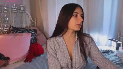 Kelly online show from 10-11-25, 10:25