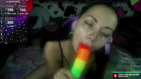 Snapshot of kellycakemeow chatting on 10-16-25, 05:19 Kelly online show from 10-16-25, 05:19