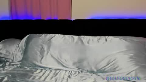 Snapshot of kellycocksin chatting on 03-03-26, 03:45 Kelly Cocksin online show from 03-03-26, 03:45