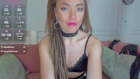 KellyFouler online show from 12-15-24, 01:43