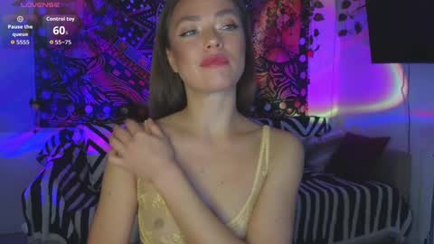 KellyFouler online show from 10-04-25, 03:10