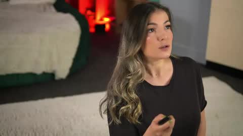Snapshot of kellymathews chatting on 06-04-26, 02:17 Denise online show from 06-04-26, 02:17