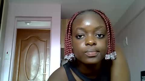 Snapshot of kellymine_ chatting on 01-12-26, 12:43 kellymine_ online show from 01-12-26, 12:43