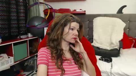 kelly online show from 02-04-25, 09:31