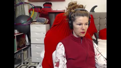 kelly online show from 02-13-25, 09:27