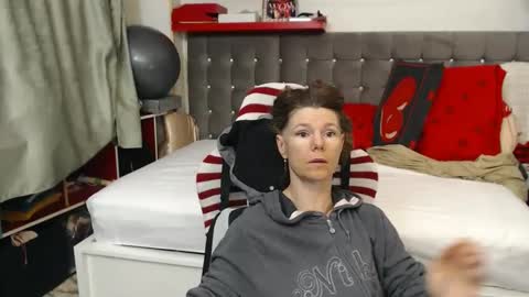 kelly online show from 05-16-26, 12:40