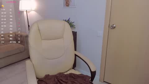 Kelly online show from 02-11-25, 10:37