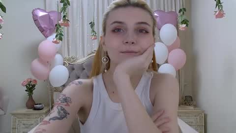 Kelly Stoneys online show from 03-07-25, 05:29