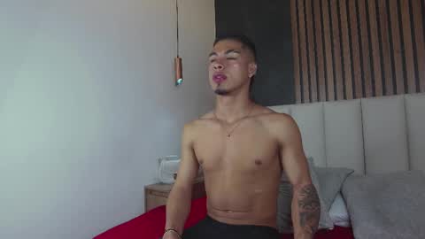   online show from 02-10-25, 01:57