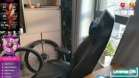 KenD online show from 12-21-25, 01:40