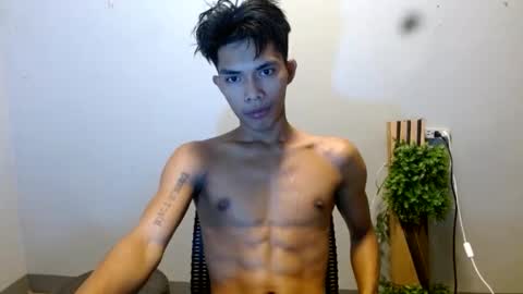 Snapshot of ken_minjun chatting on 01-11-26, 03:22 ken_minjun online show from 01-11-26, 03:22