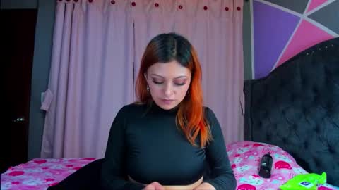 Snapshot of kendal_collins_ chatting on 05-23-26, 03:01 Kendarl Colins online show from 05-23-26, 03:01